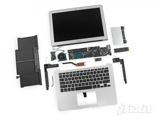 iFixit разобрали новый MacBook Air 13"
